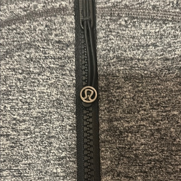 Grey Lululemon define jacket - Picture 3 of 7